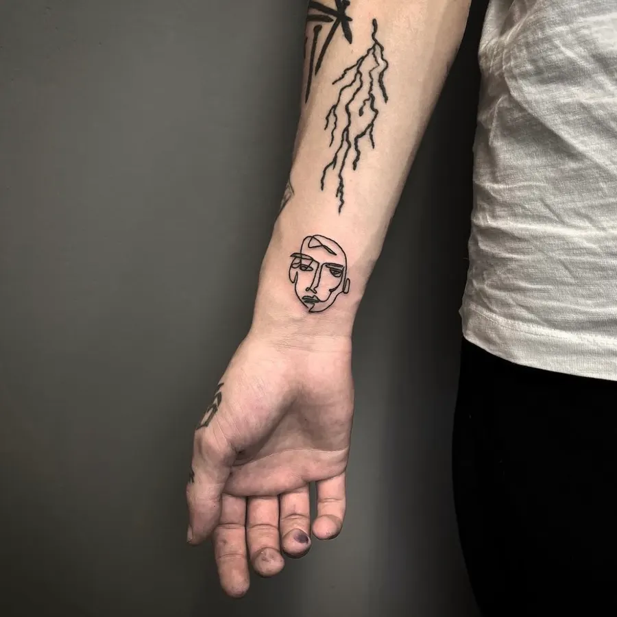 Blackwork tatuiruotė 45, Krustowich Ink, Vilnius